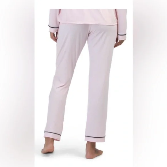 Born Notch Collar Pajama Set in Pink!